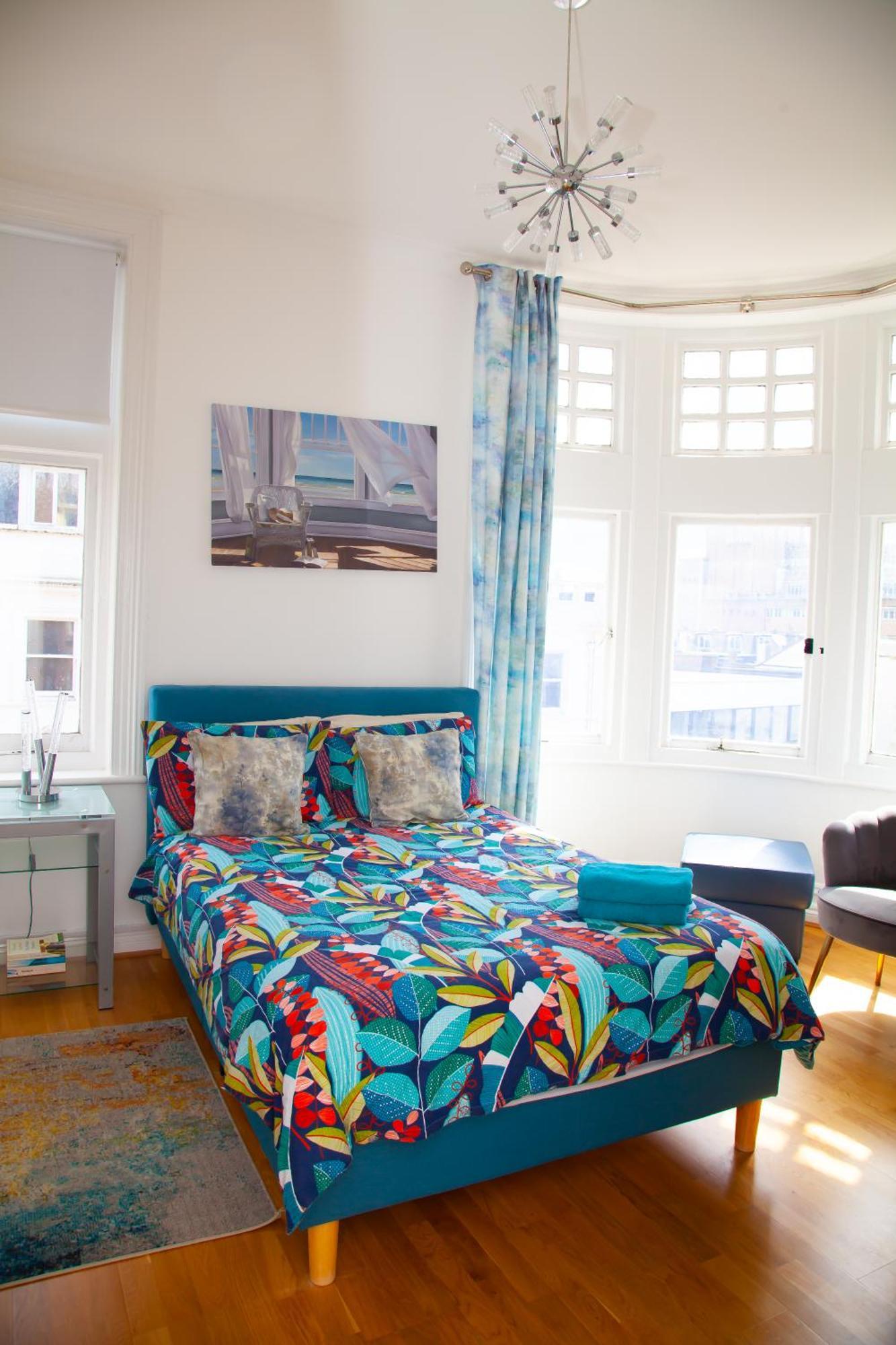 Seaside Centre - Large 3br, Wifi, 8 Min Walk Appartamento Bournemouth