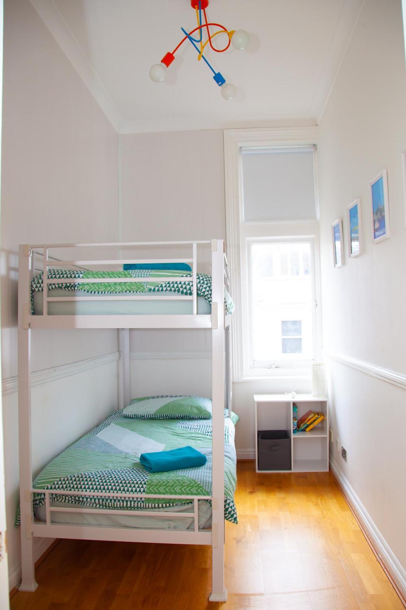 Seaside Centre - Large 3br, Wifi, 8 Min Walk Appartamento *